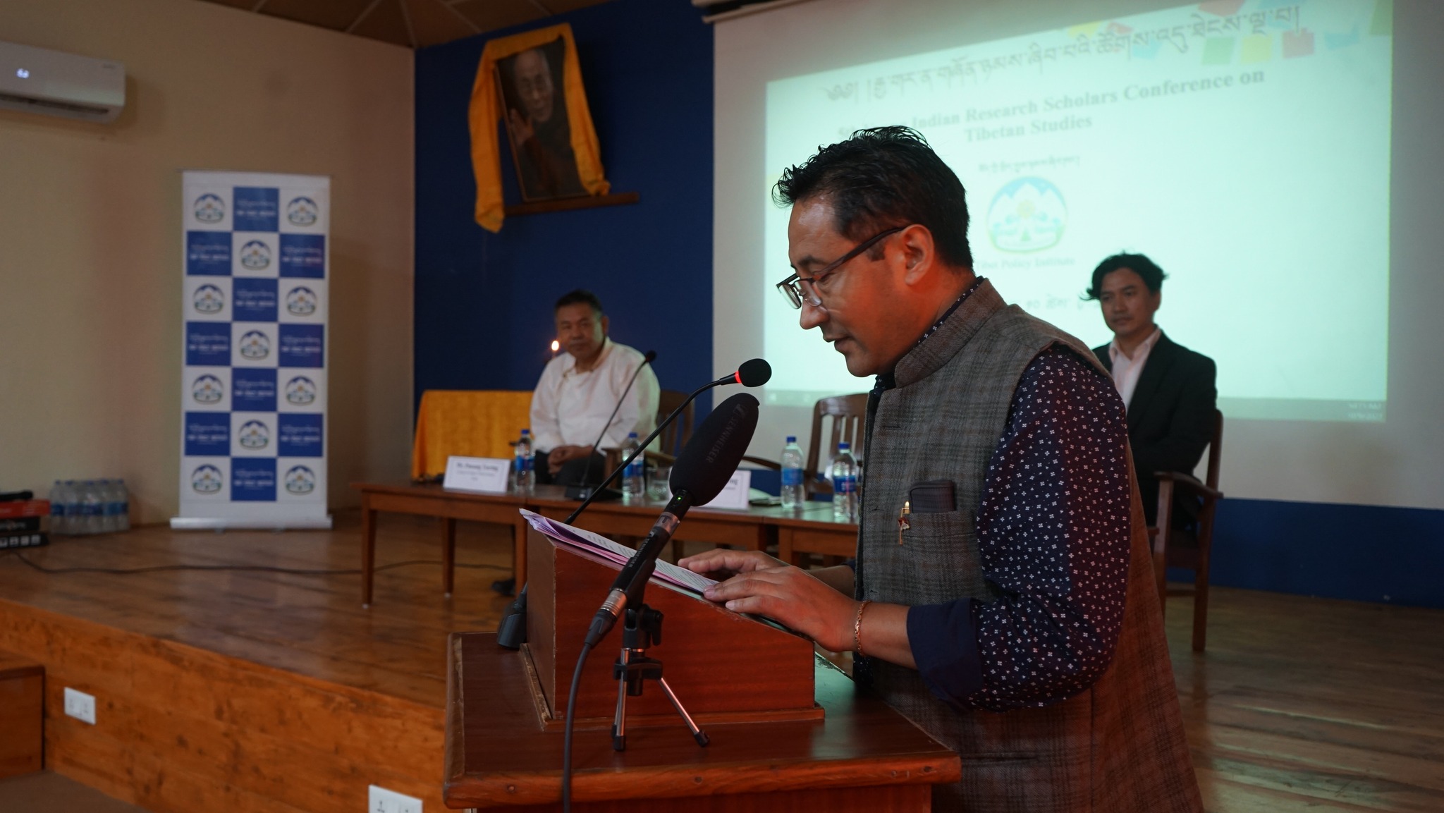 Mr. Karma Choeying, Secretary of the Department of Information and International Relations, CTA, and chief guest of the conference gave his keynote address highlighting the importance of culture, geopolitics, and environment of Tibet and the increasing geopolitics and geostrategic importance of Tibet and the Himalayas in India-China relations